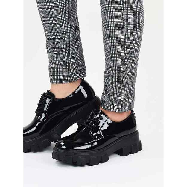 Juodi bateliai JUMEX