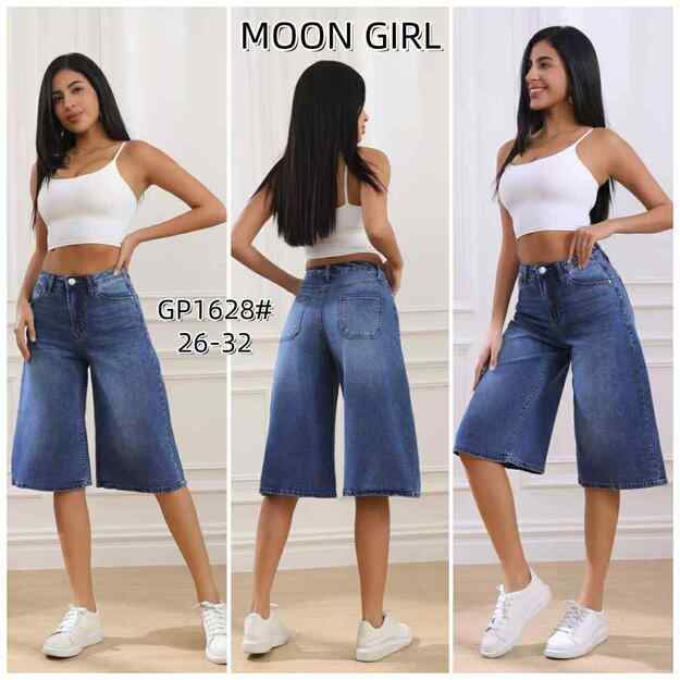 Platūs šortai MOON GIRL