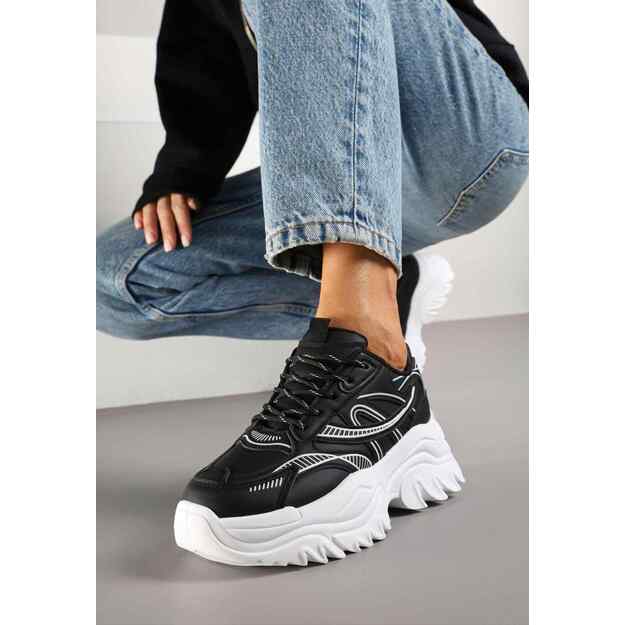 Juodi kedai su baltu padu 888