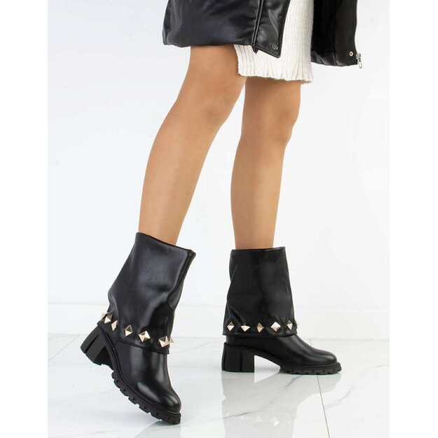 Moteriški auliniai batai su kniedėmis WELLSPRING